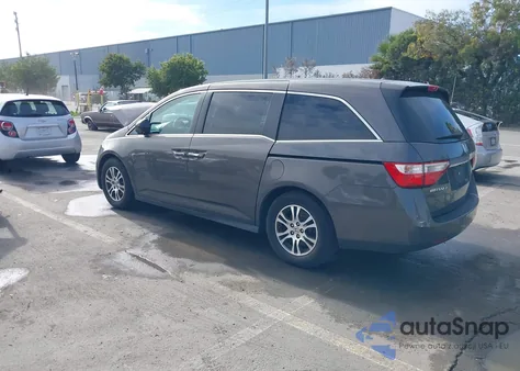 2013 Honda Odyssey Ex-L из США, поврежденный, VIN 5FNRL5H63DB047857
